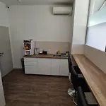 Cabin Hostel Hostel Λιουμπλιάνα
