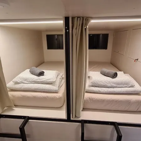 Cabin Hostel *