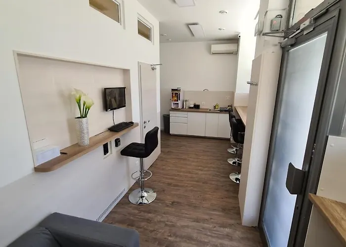 Albergue Cabin Hostel